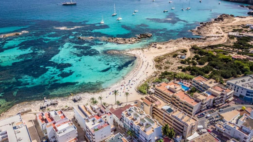 Апартаменты Apartamento Sa Varadero 2D Vista Mare Laterale Эс-Пужоль Экстерьер фото